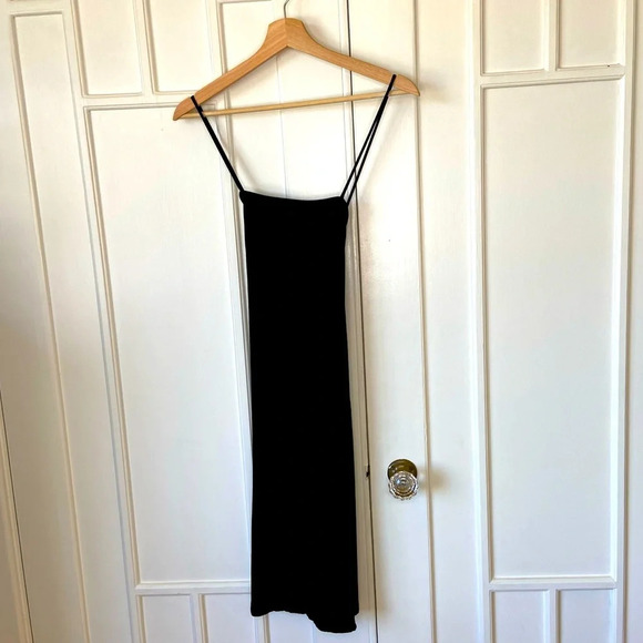 4SIENNAI BLACK Spaghetti strap dress stretchy made in the  USA size medium sexy - Picture 1 of 13